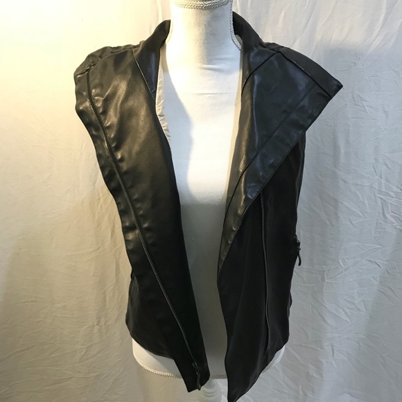 Moda International Vegan Leather Moto Vest - Picture 3 of 5
